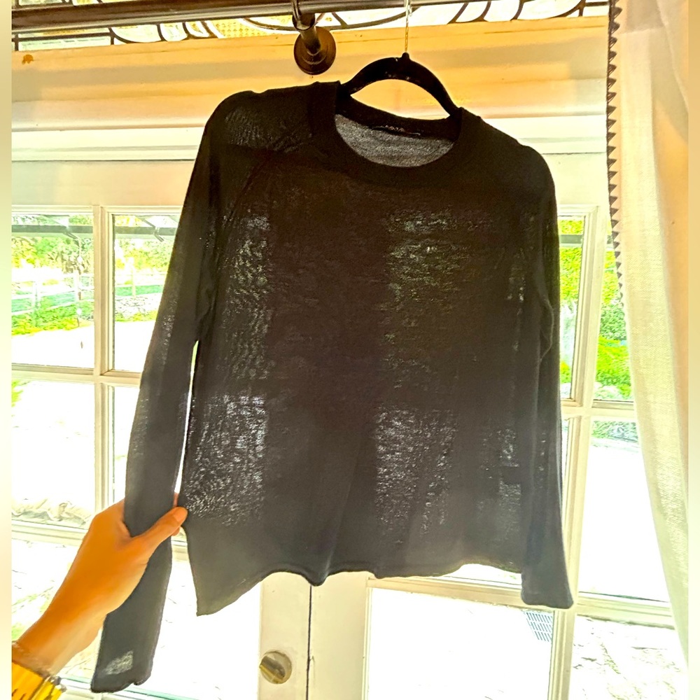 AOTC black, silk & cashmere crew neck sweater. Size 38/6.